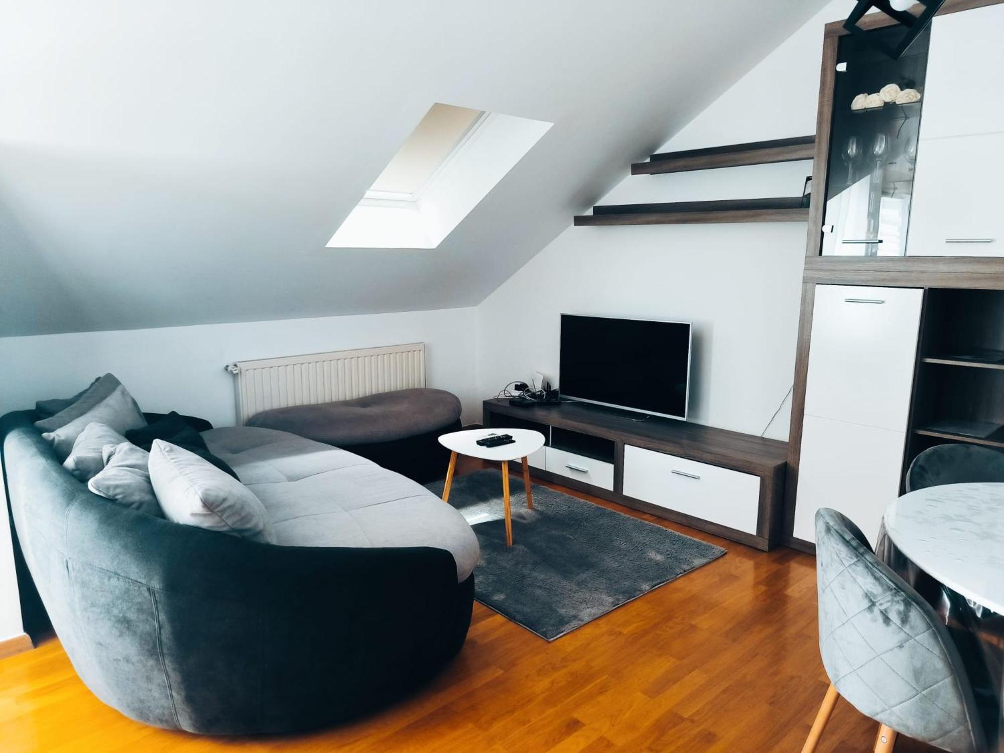 Apartman Jurak ซาเปรชิช ภายนอก รูปภาพ